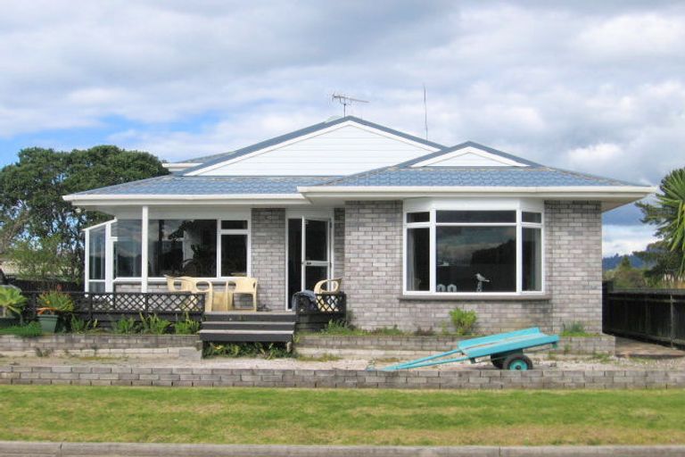 Photo of property in 605 Beach Road, Whangamata, 3620