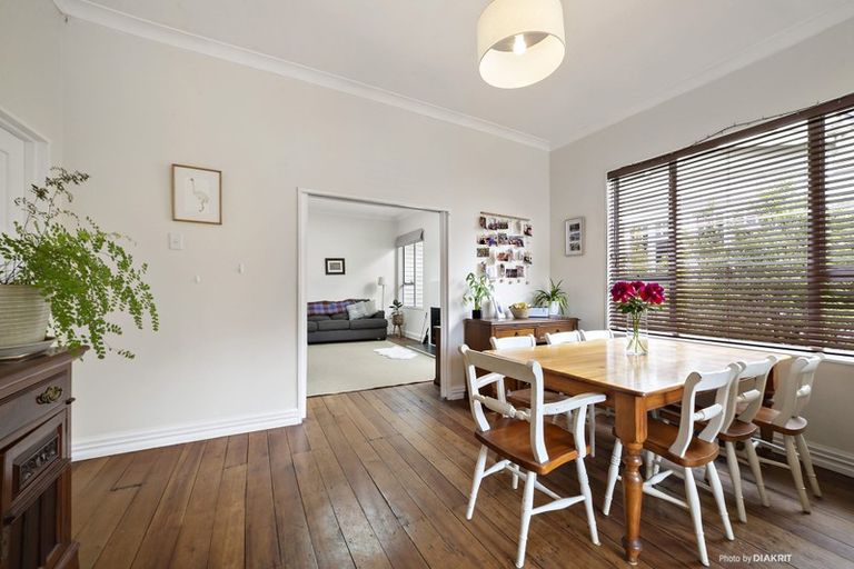 Photo of property in 5 Cashmere Avenue, Khandallah, Wellington, 6035