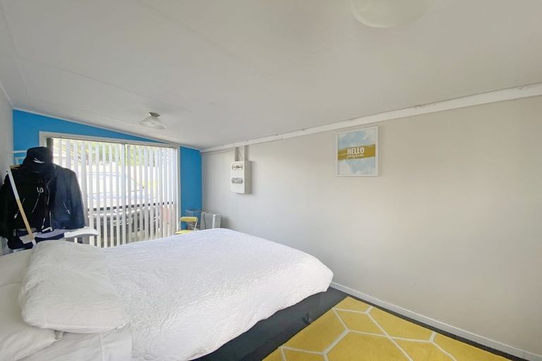 Photo of property in 1/9 Barcroft Place, Clendon Park, Auckland, 2103