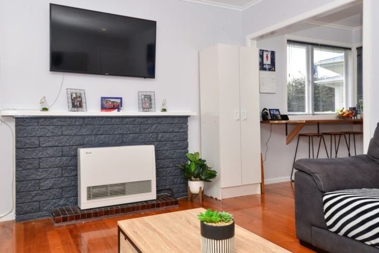 Photo of property in 13 Rosalind Street, Deanwell, Hamilton, 3206