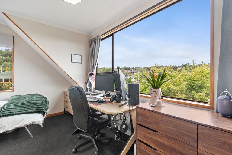 Photo of property in 15 Bryant Street, Kenmure, Dunedin, 9011