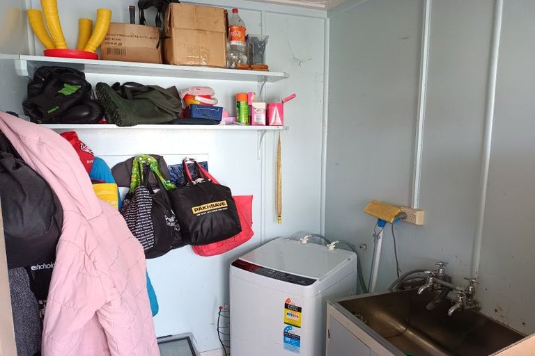 Photo of property in 74 Russell Street, Westport, 7825