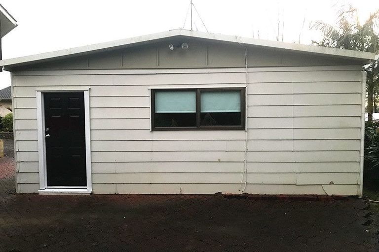 Photo of property in 48 Jandell Crescent, Bucklands Beach, Auckland, 2014