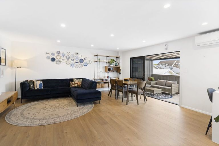 Photo of property in 4 Otahuri Crescent, Greenlane, Auckland, 1051