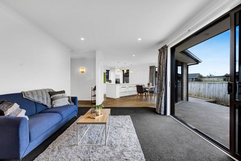 Photo of property in 72 Dillon Drive, Bell Block, New Plymouth, 4312