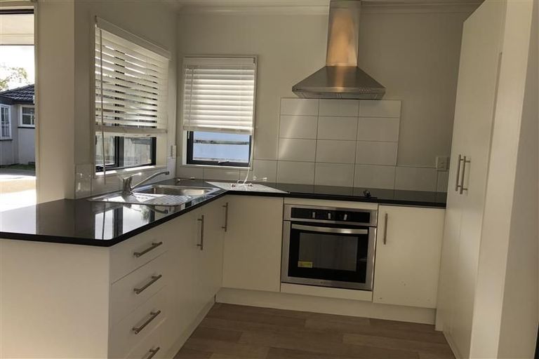 Photo of property in 6 Tennessee Avenue, Mangere East, Auckland, 2024