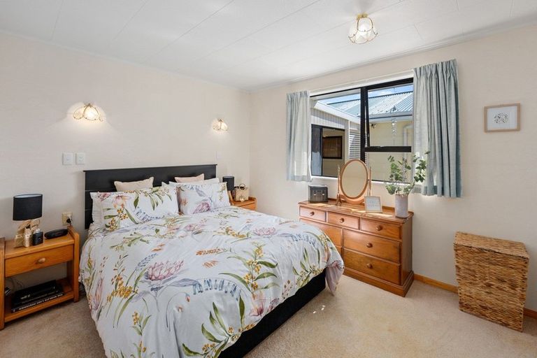 Photo of property in 20 Health Camp Road, Otaki Beach, Otaki, 5512