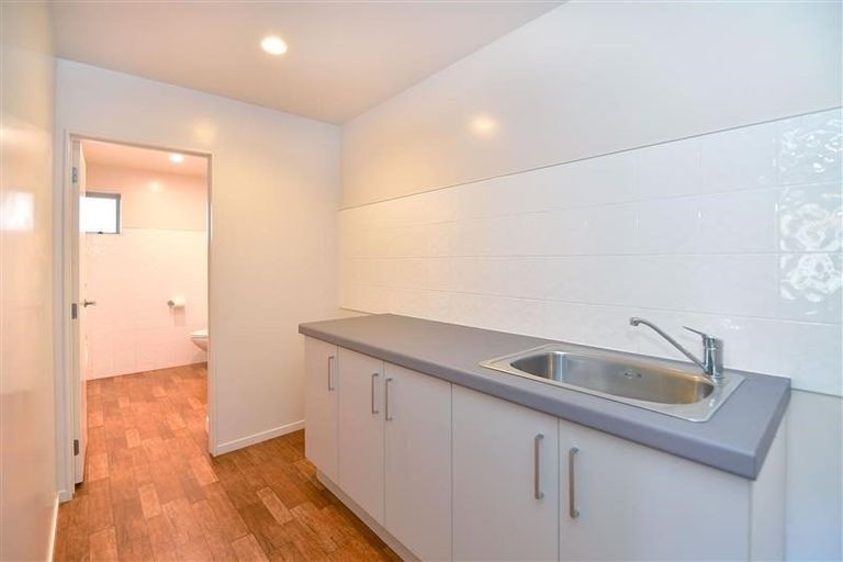 Photo of property in 37 Gledstane Road, Stanmore Bay, Whangaparaoa, 0932