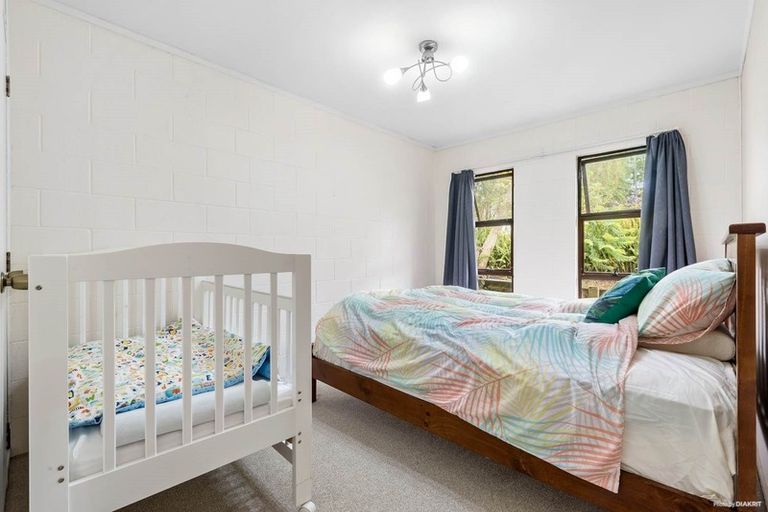 Photo of property in 1/46 Marlborough Avenue, Glenfield, Auckland, 0629