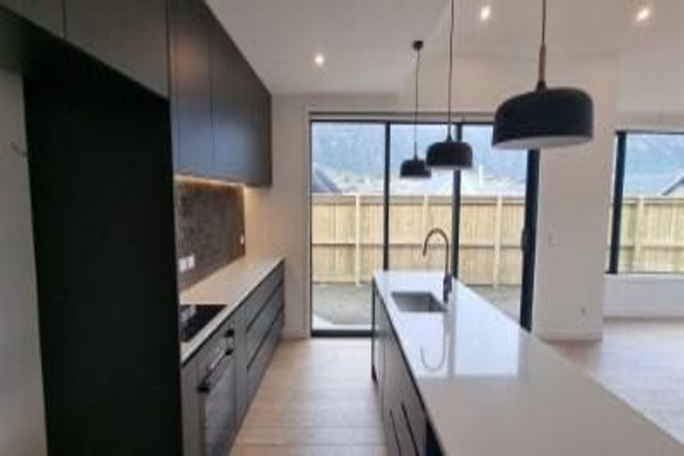 Photo of property in 3 Runholder Rise, Jacks Point, 9371