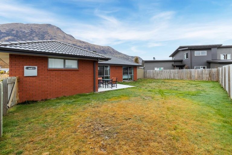 Photo of property in 73 Risinghurst Terrace, Lower Shotover, Queenstown, 9304
