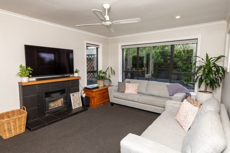 Photo of property in 94 Thomson Street, Tinwald, Ashburton, 7700