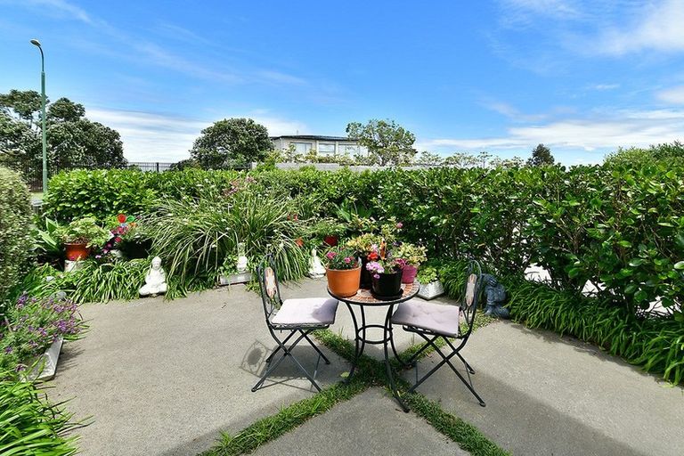 Photo of property in 285 Pinecrest Drive, Gulf Harbour, Whangaparaoa, 0930