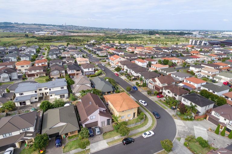 Photo of property in 10 Janway Avenue, Flat Bush, Auckland, 2016