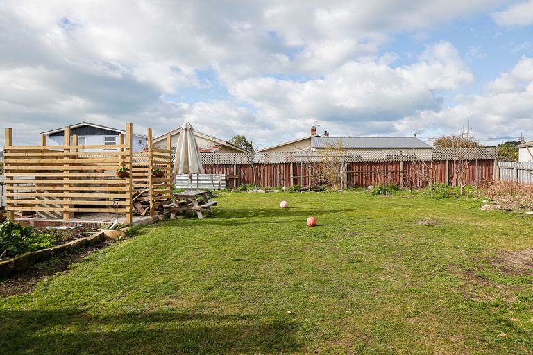 Photo of property in 69 Greta Street, South Hill, Oamaru, 9400