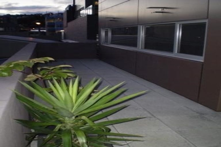 Photo of property in The Wellington Suites, 387/233 Cuba Street, Te Aro, Wellington, 6011