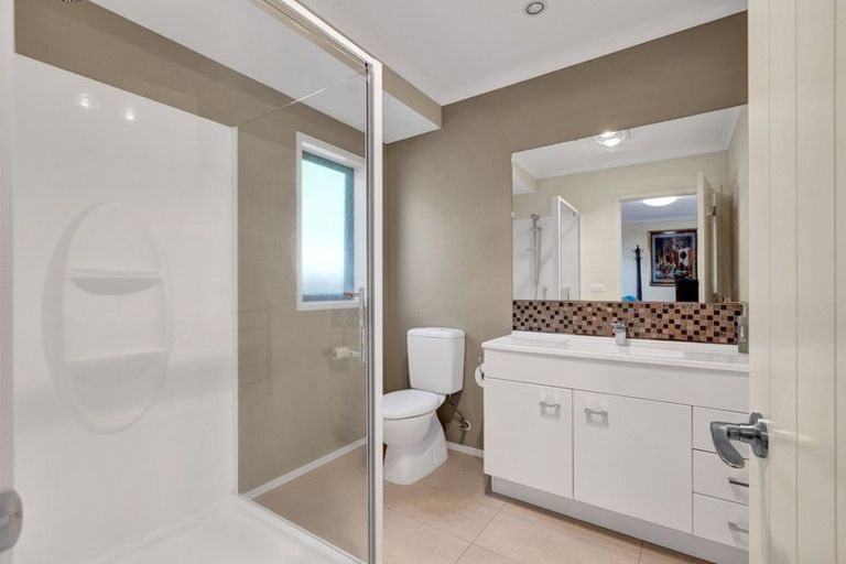 Photo of property in 57 Ainslee Street, Highlands Park, New Plymouth, 4312