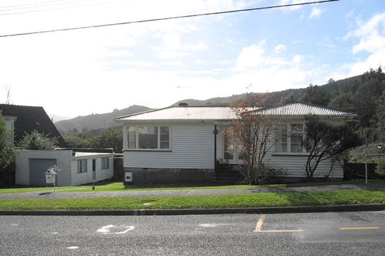 Photo of property in 63 Hay Street, Naenae, Lower Hutt, 5011