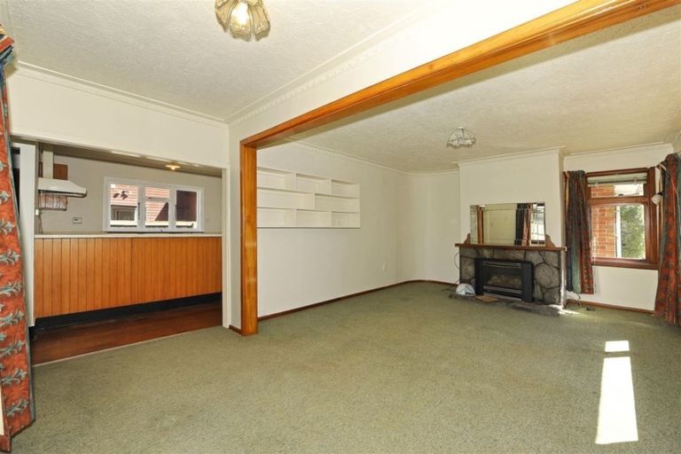 Photo of property in 180 Main North Road, Redwood, Christchurch, 8051