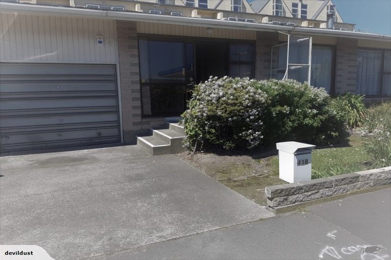 Photo of property in 418 Barbadoes Street, Christchurch Central, Christchurch, 8013