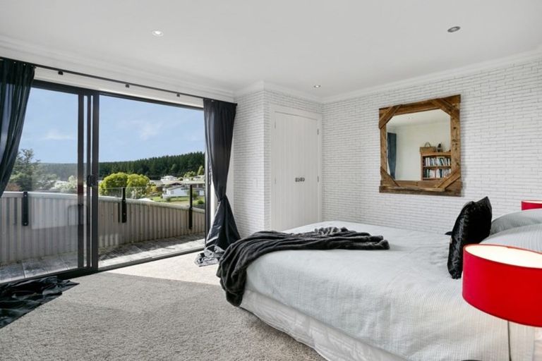 Photo of property in 9 Paurini Place, Motuoapa, Turangi, 3382