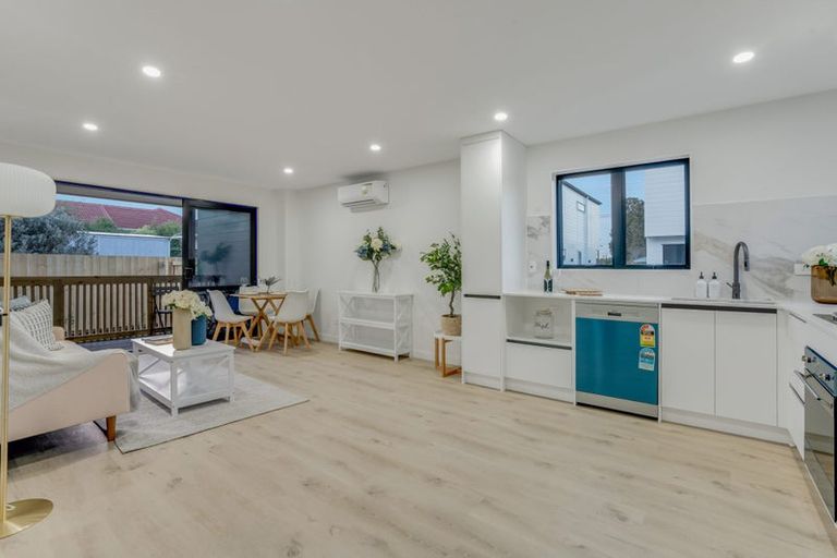 Photo of property in 6/19 Calvert Avenue, Mangere East, Auckland, 2024