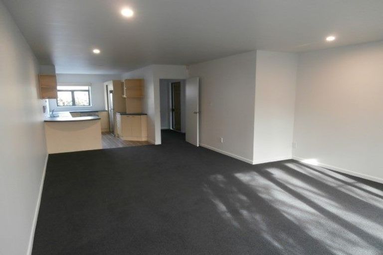 Photo of property in 5/4 Brockworth Place, Riccarton, Christchurch, 8011