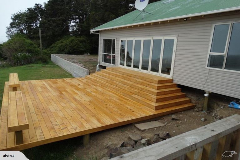 Photo of property in 64 View Hill Road, Little Akaloa, 7583