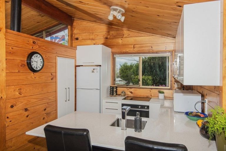 Photo of property in 78 West View Crescent, Onerahi, Whangarei, 0110