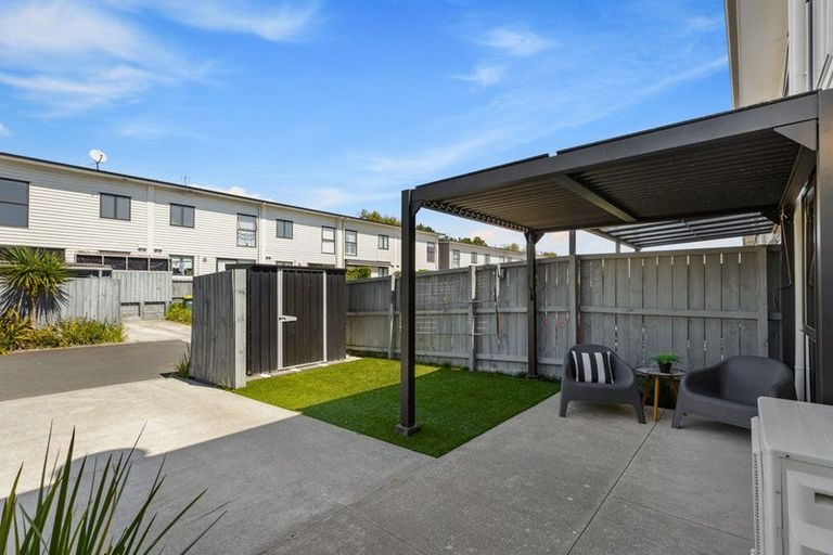 Photo of property in 64 Whenuapai Drive, Whenuapai, Auckland, 0618