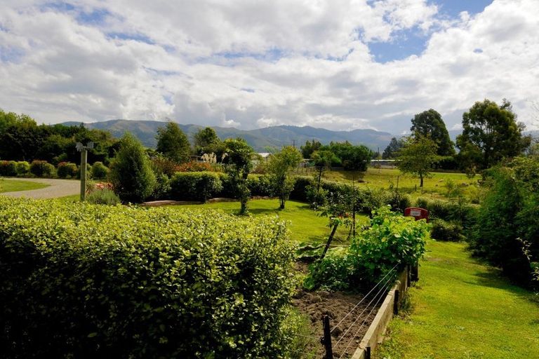 Photo of property in 310 Mill Road, Waimate, 7978