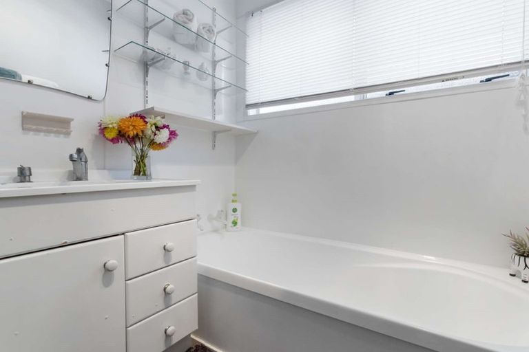 Photo of property in 67 Utuhina Road, Springfield, Rotorua, 3015