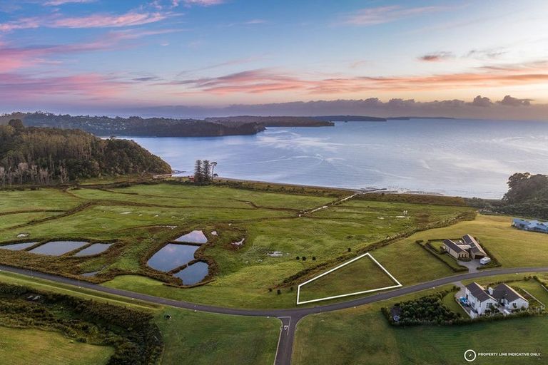 Photo of property in 95 Ahumoana Road, Okura Bush, Silverdale, 0794