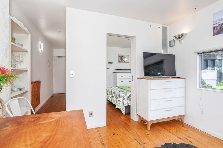 Photo of property in Scotia Tower Apartments, 2f/8 Scotia Place, Auckland Central, Auckland, 1010