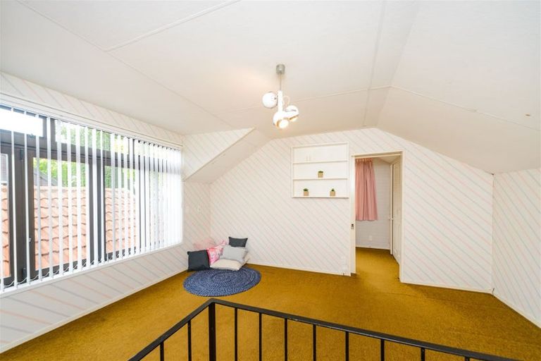 Photo of property in 73 Keeling Street, West End, Palmerston North, 4412