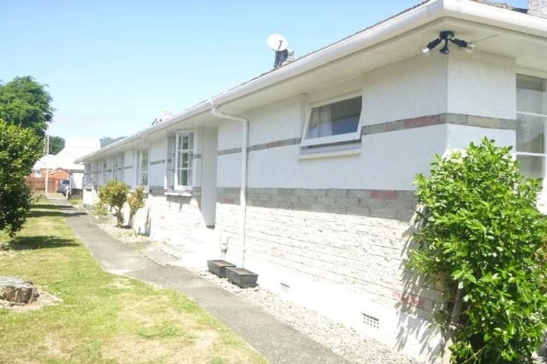 Photo of property in 12c Kiln Street, Silverstream, Upper Hutt, 5019