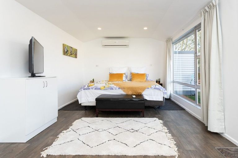 Photo of property in 12 Sledmere Street, Burnside, Christchurch, 8053