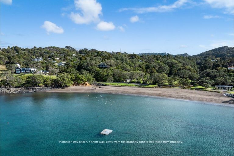 Photo of property in 59 Leigh Road, Leigh, Warkworth, 0985