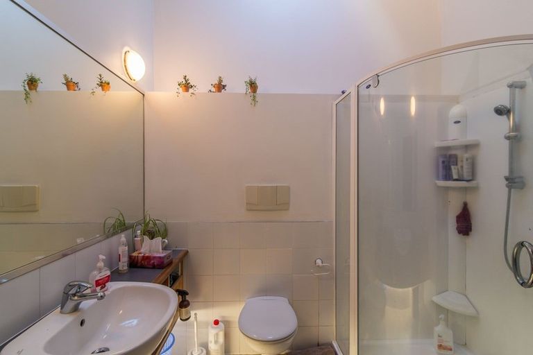 Photo of property in Vicino Apartments, 33/33 Taranaki Street, Te Aro, Wellington, 6011