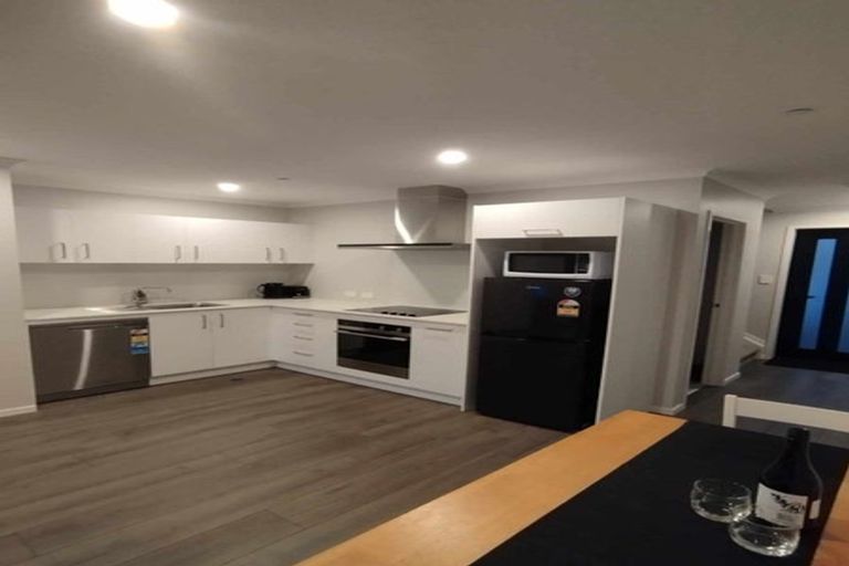 Photo of property in 4 Whakato Avenue, Kumeu, 0810