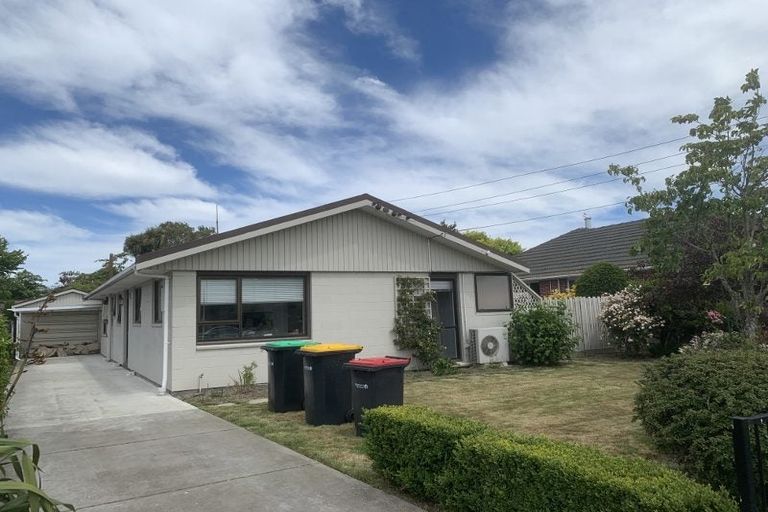 Photo of property in 8 Erin Crescent, Mairehau, Christchurch, 8013