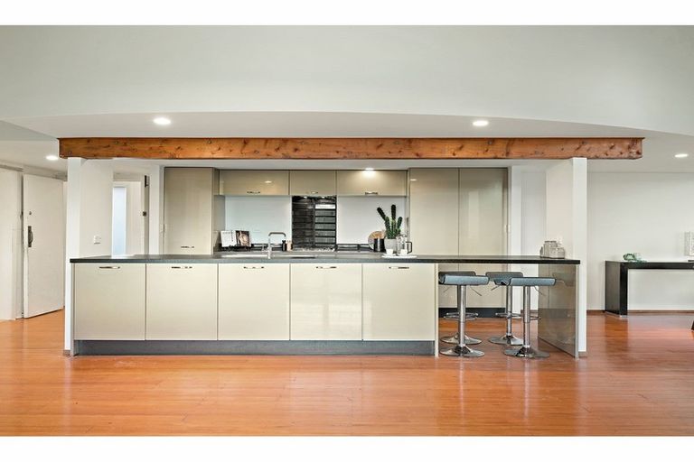 Photo of property in 77 Glenfield Crescent, Mairehau, Christchurch, 8052