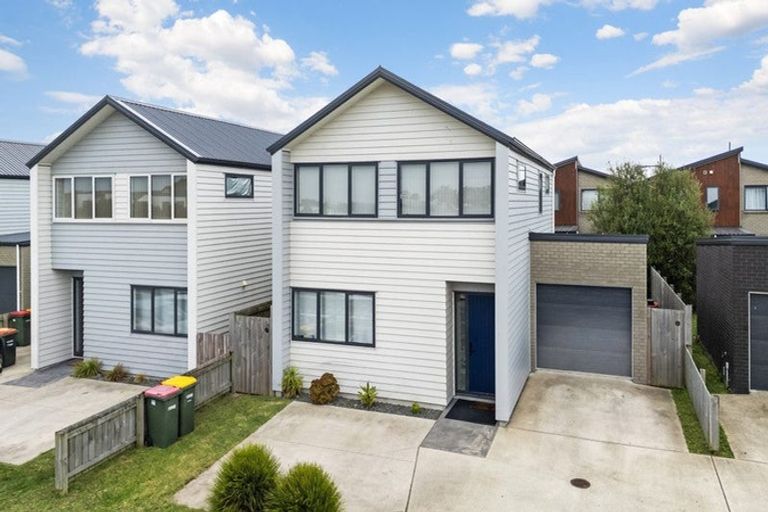 Photo of property in 180 Walters Road, Takanini, 2110