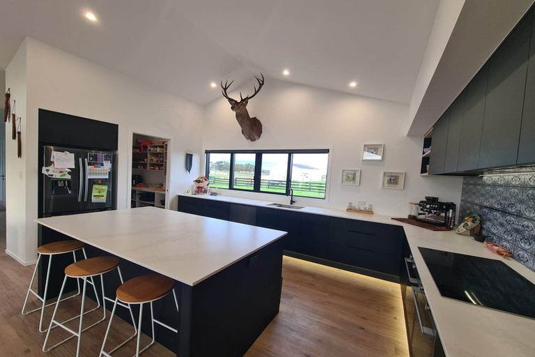 Photo of property in 33 Florin Lane, Rongotea, Palmerston North, 4473