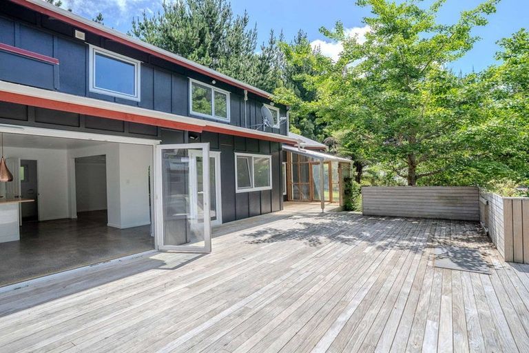 Photo of property in 121c Waimate North Road, Kerikeri, 0293