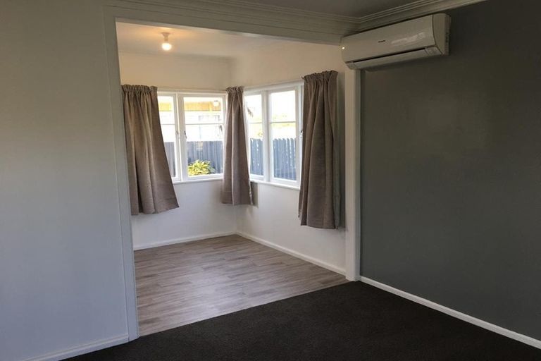Photo of property in 10 Darwin Crescent, Maraenui, Napier, 4110