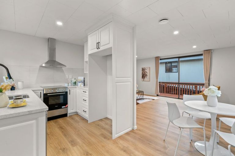 Photo of property in 1/9 Kimdale Place, Totara Heights, Auckland, 2105