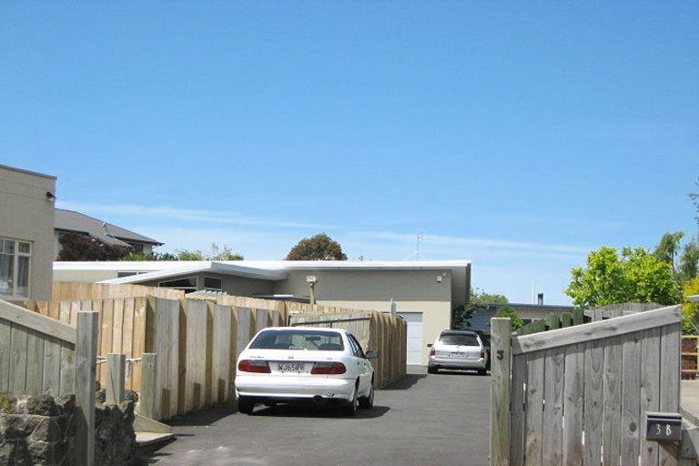 Photo of property in 3b Cuffs Road, Wainoni, Christchurch, 8061