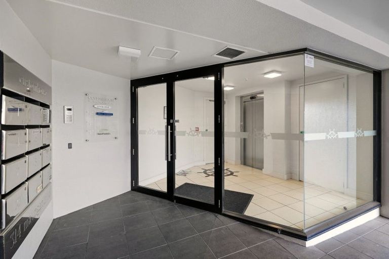 Photo of property in 314 Maunganui Road, Mount Maunganui, 3116