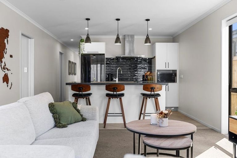 Photo of property in 6 Pense Place, Papamoa, 3118